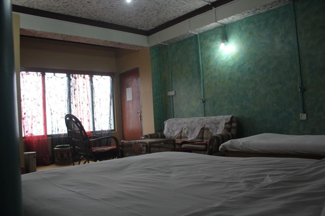 The Ace Pine Valley Hotel Pelling Bagian luar foto