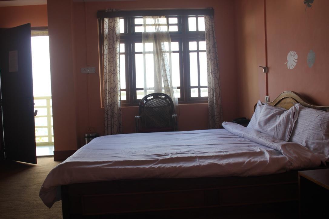 The Ace Pine Valley Hotel Pelling Bagian luar foto